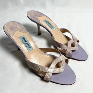 Suarez New York Alligator Skin Kitten Heels